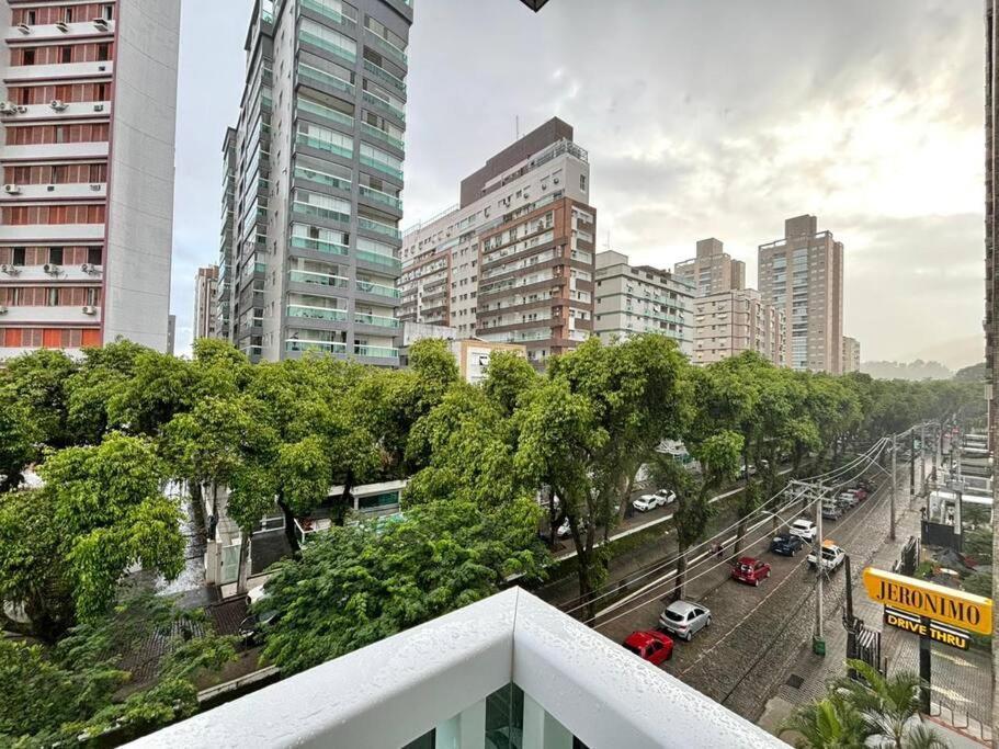 Moderno 1 Quadra Da Santos (Sao Paulo)
